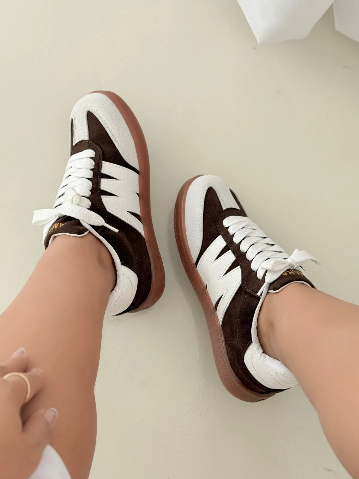 Tenis Capri