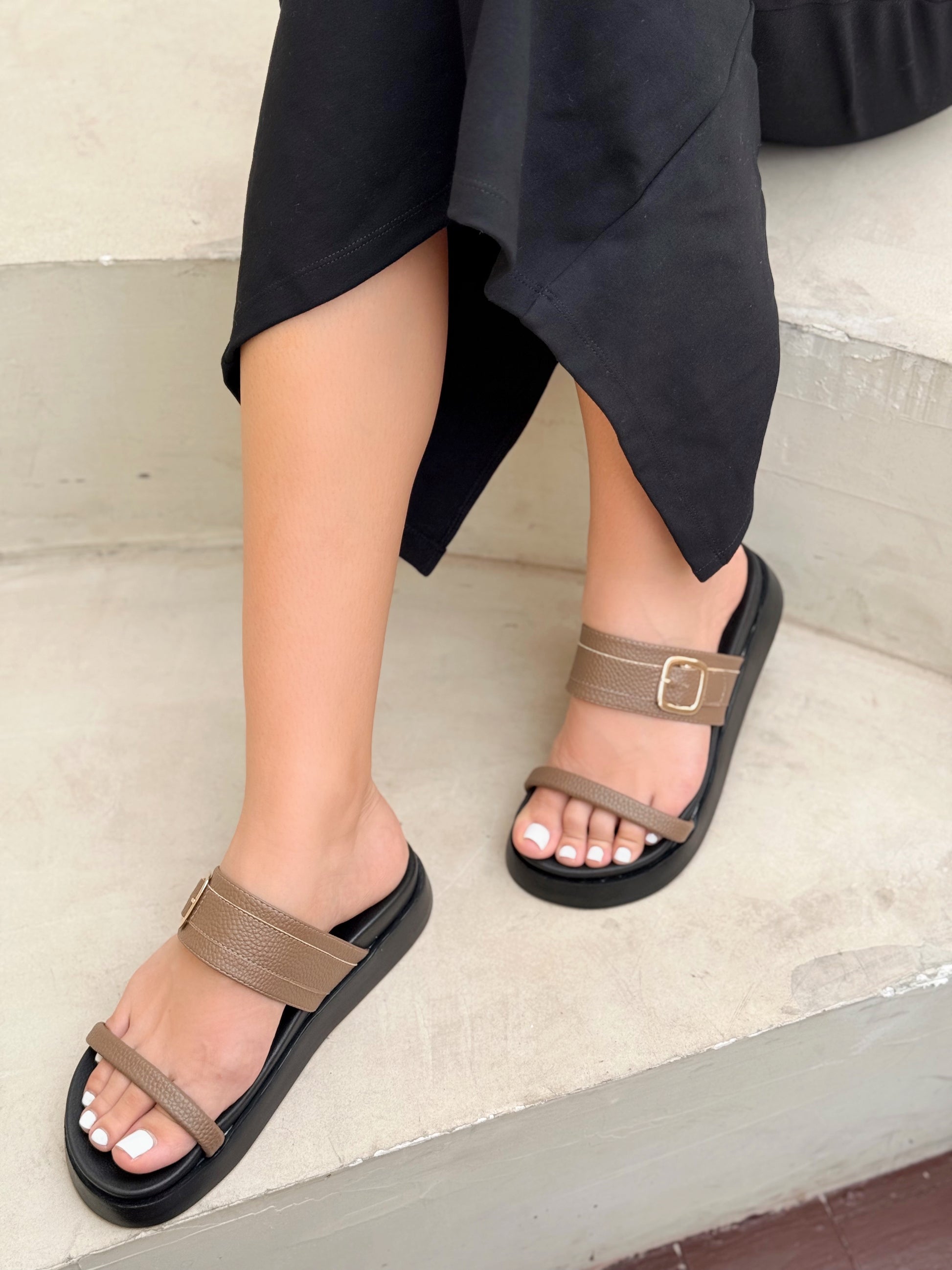 SANDALIA JASMIN MOCCA